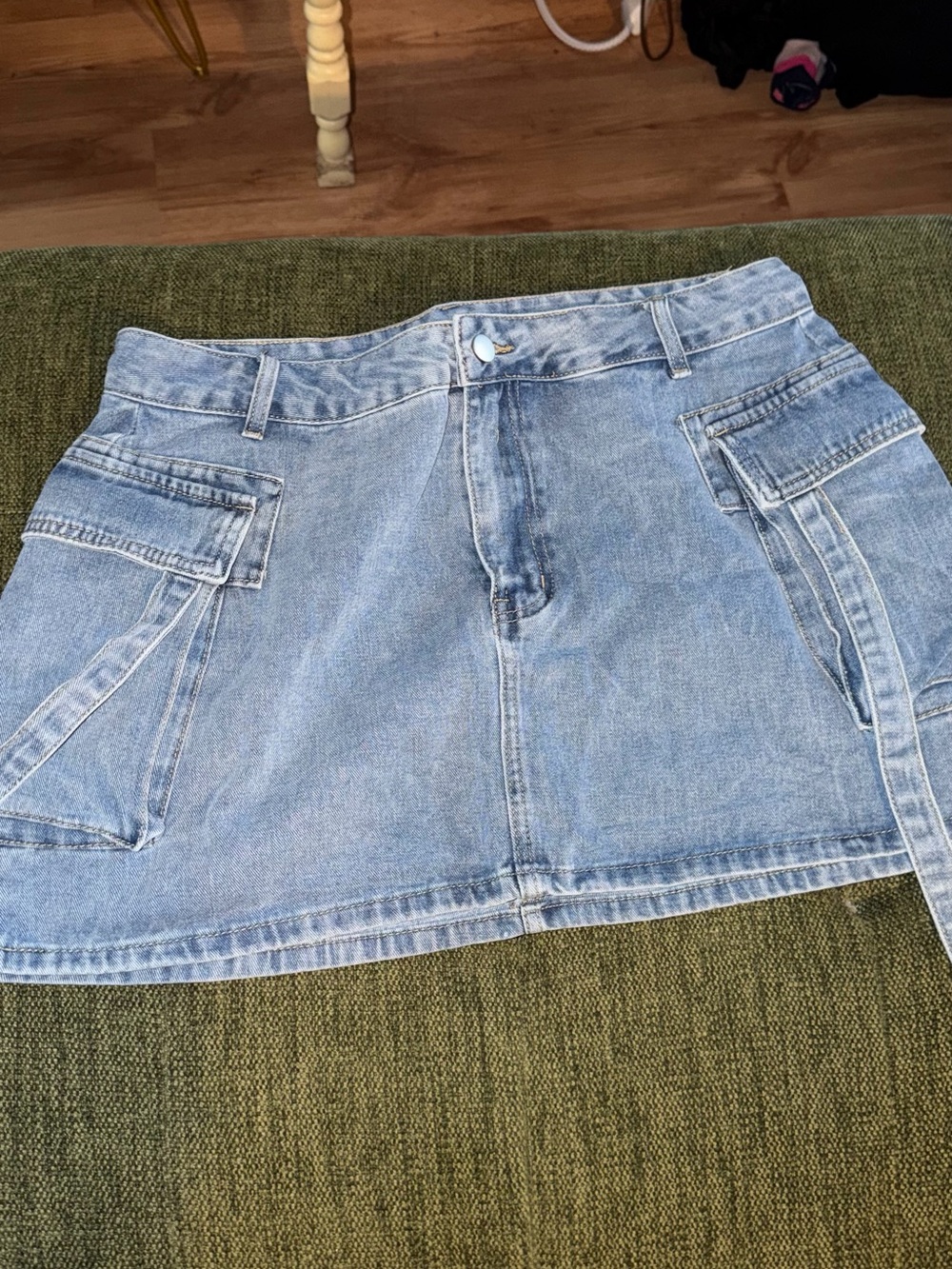 SHEIN Light Blue Denim Utility Mini Skirt